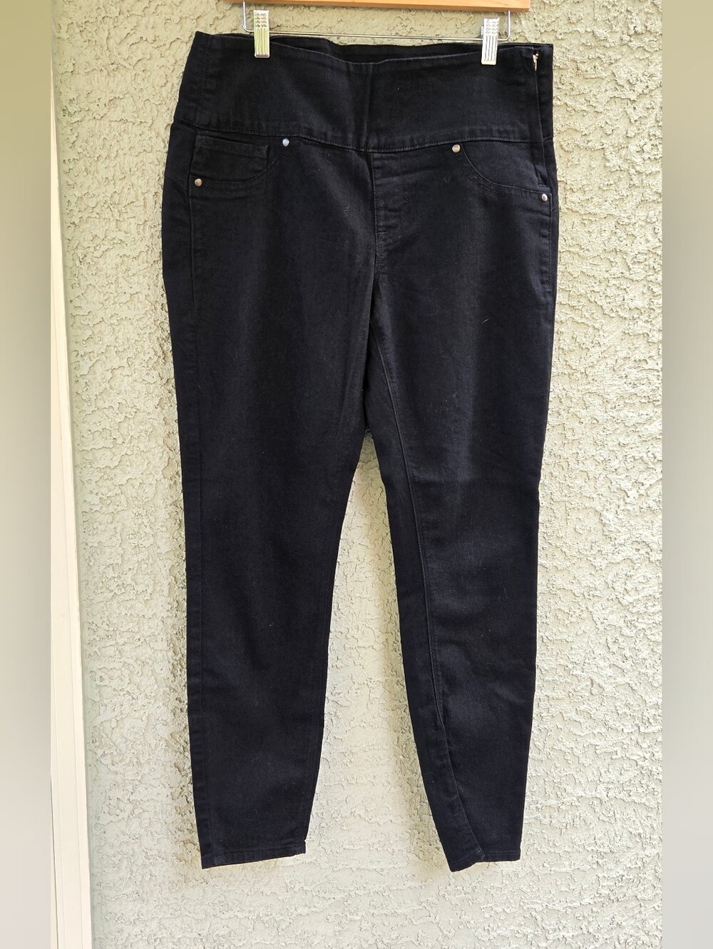 SPANX Black Women’s High-Waist Stretch Jeans